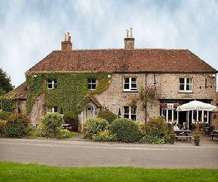 The Northbrook Arms Hotel Micheldever Exterior photo